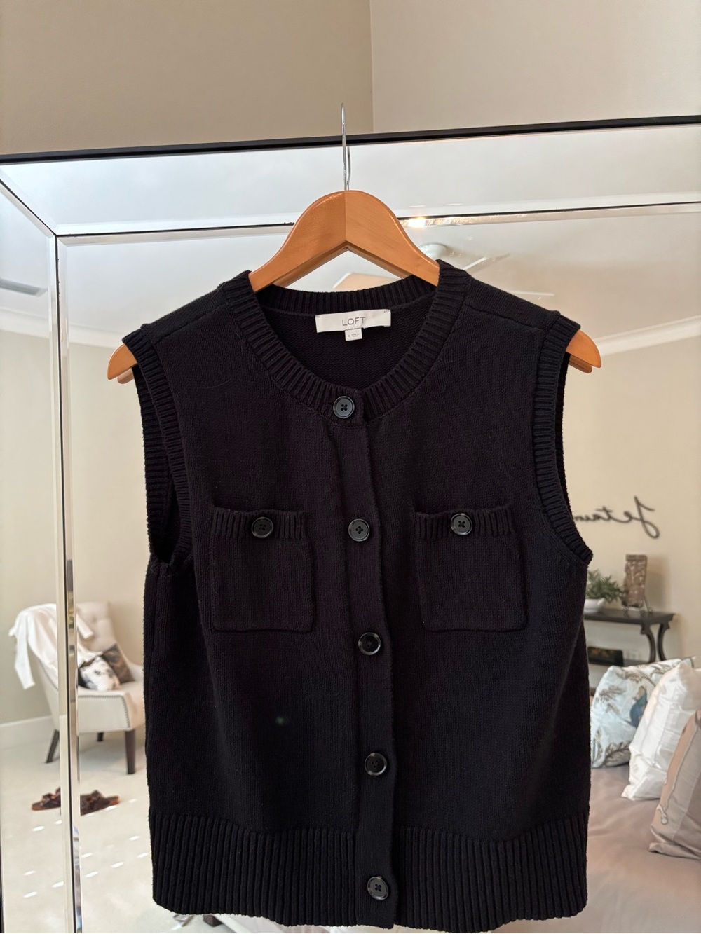 LOFT Sweater Vest Black size S